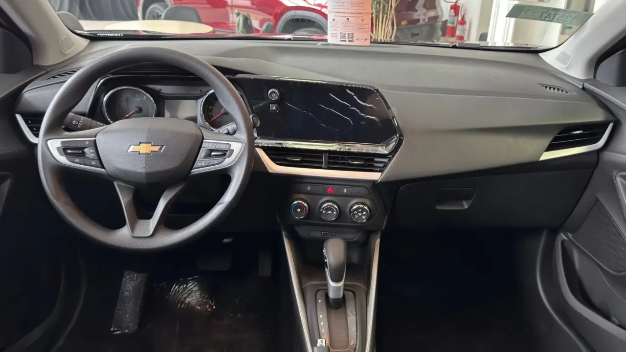Interior do Chevrolet Tracker Sem Nome 1.0 AT