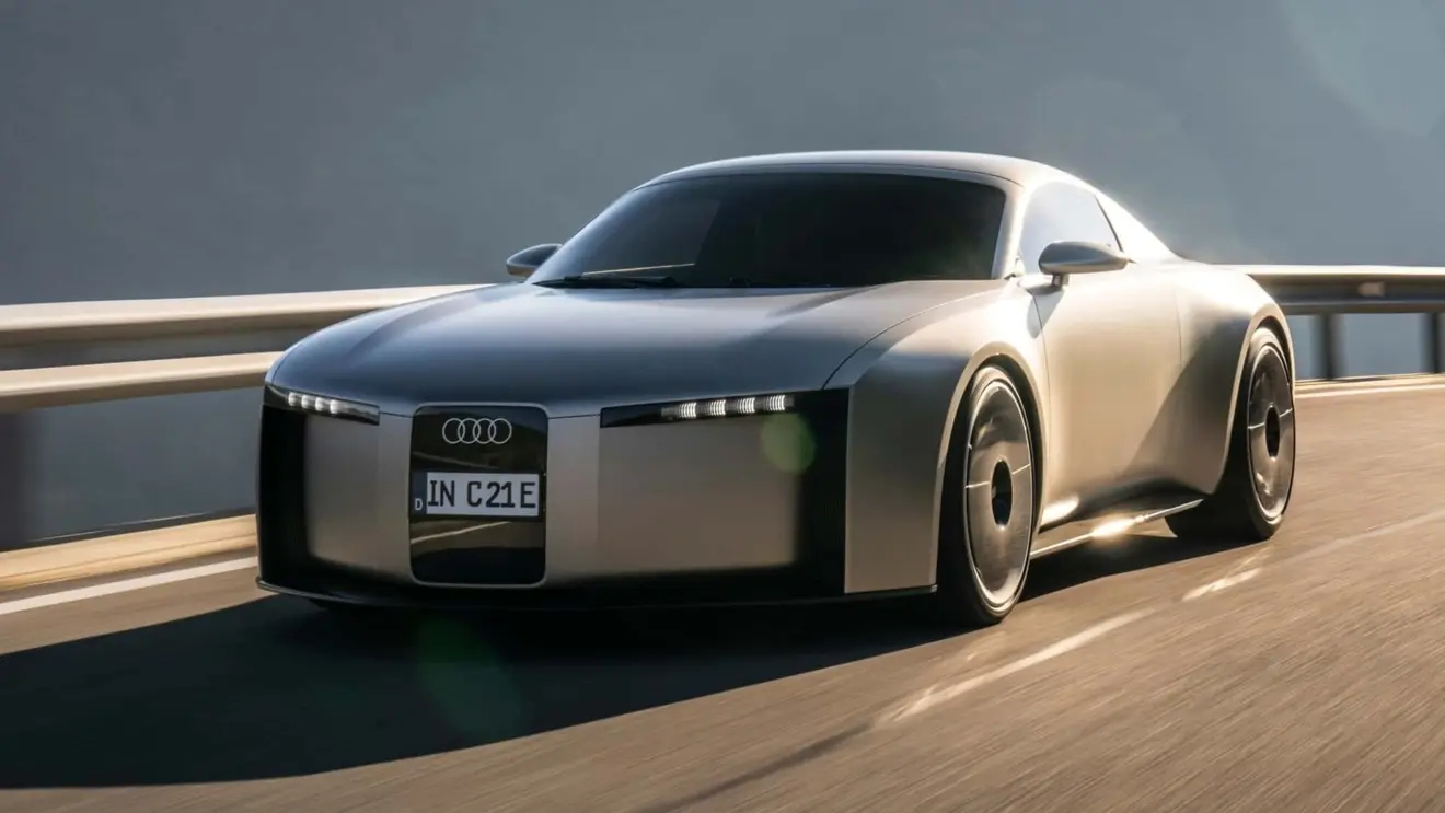 Audi Concept C em movimento na estrada