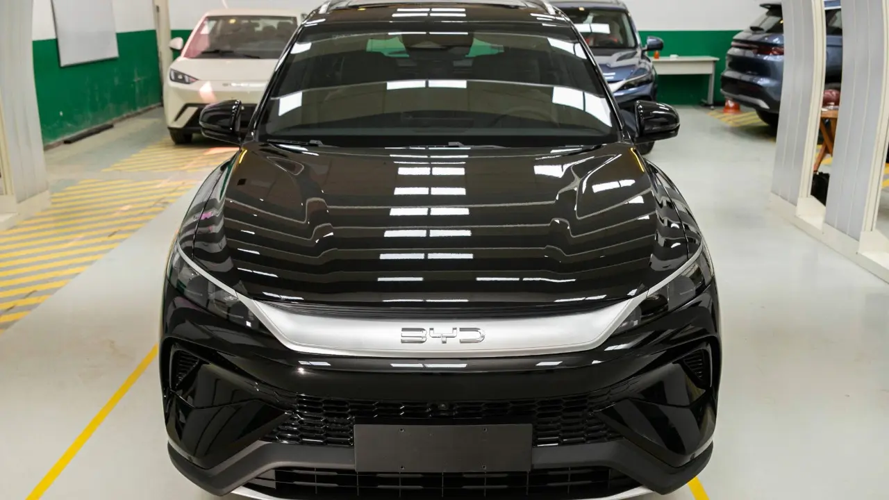 BYD Song Pro preto da COP30 com facelift