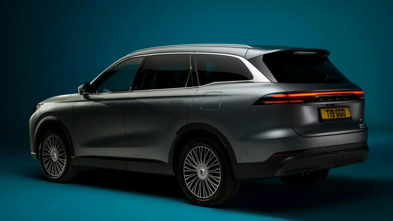 Chery Tiggo 9 Reino Unido estático