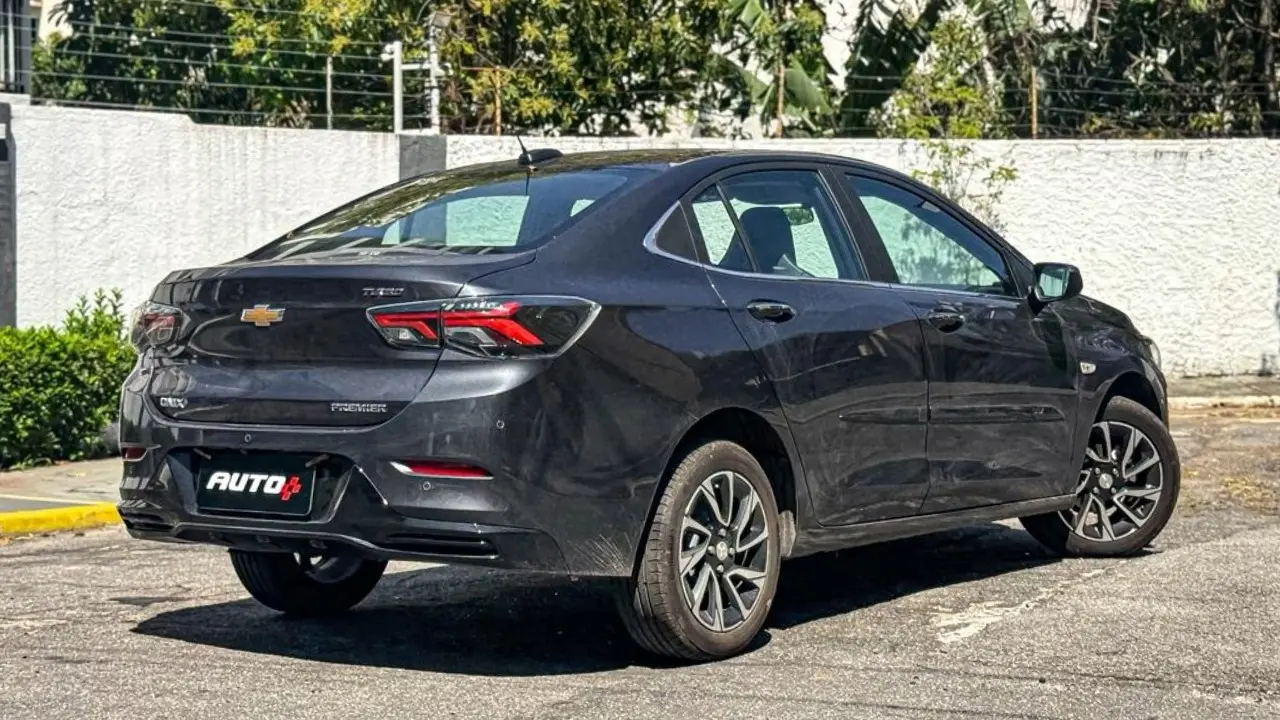 Chevrolet Onix Plus Premier 2026 estático