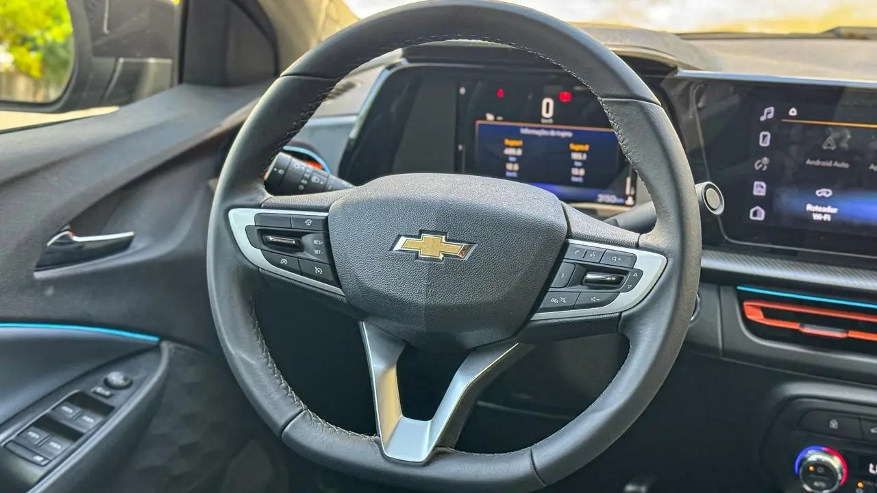 Volante do Chevrolet Onix Plus Premier 2026