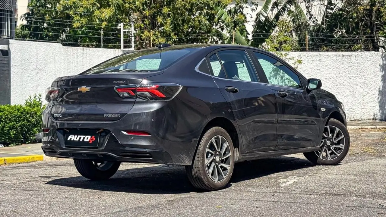Chevrolet Onix Plus Premier 2026 estático