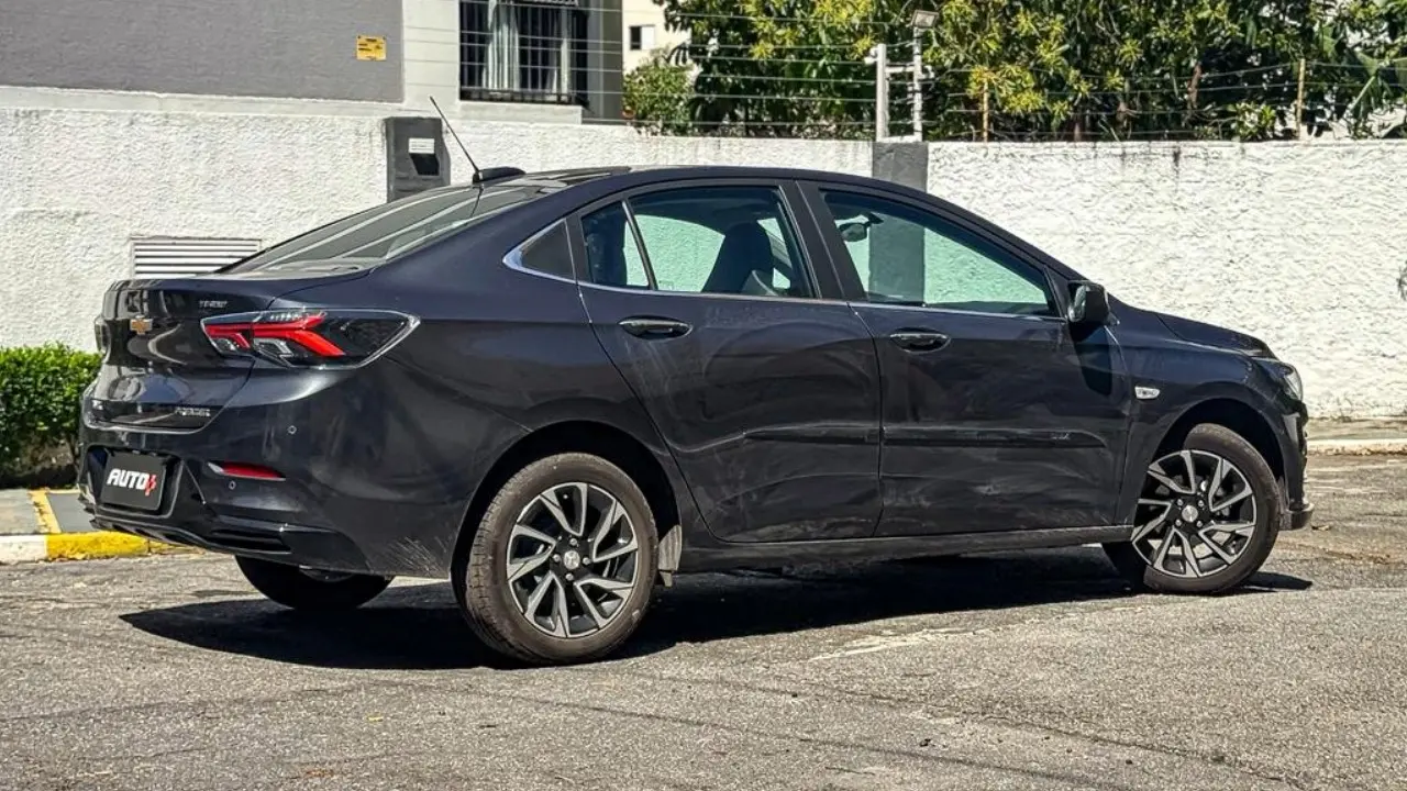 Chevrolet Onix Plus Premier 2026 estático
