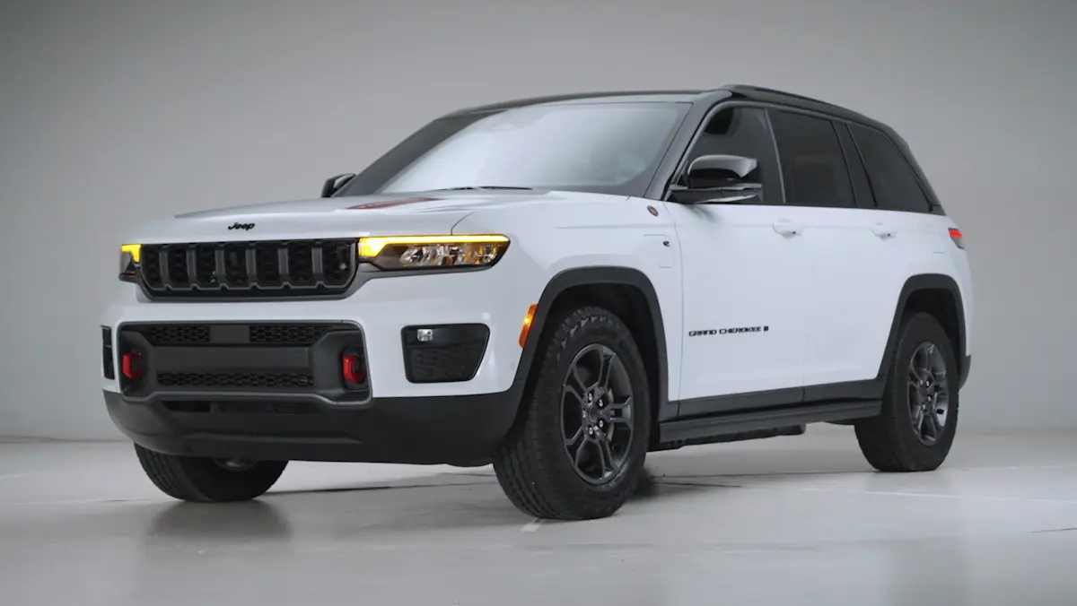 Jeep Grand Cherokee Trailhawk 4xe [divulgação]