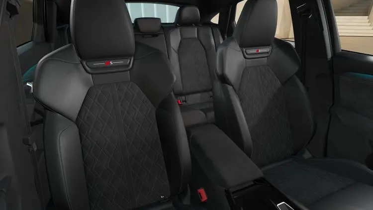 Interior do Audi SQ6 Sportback e-Tron