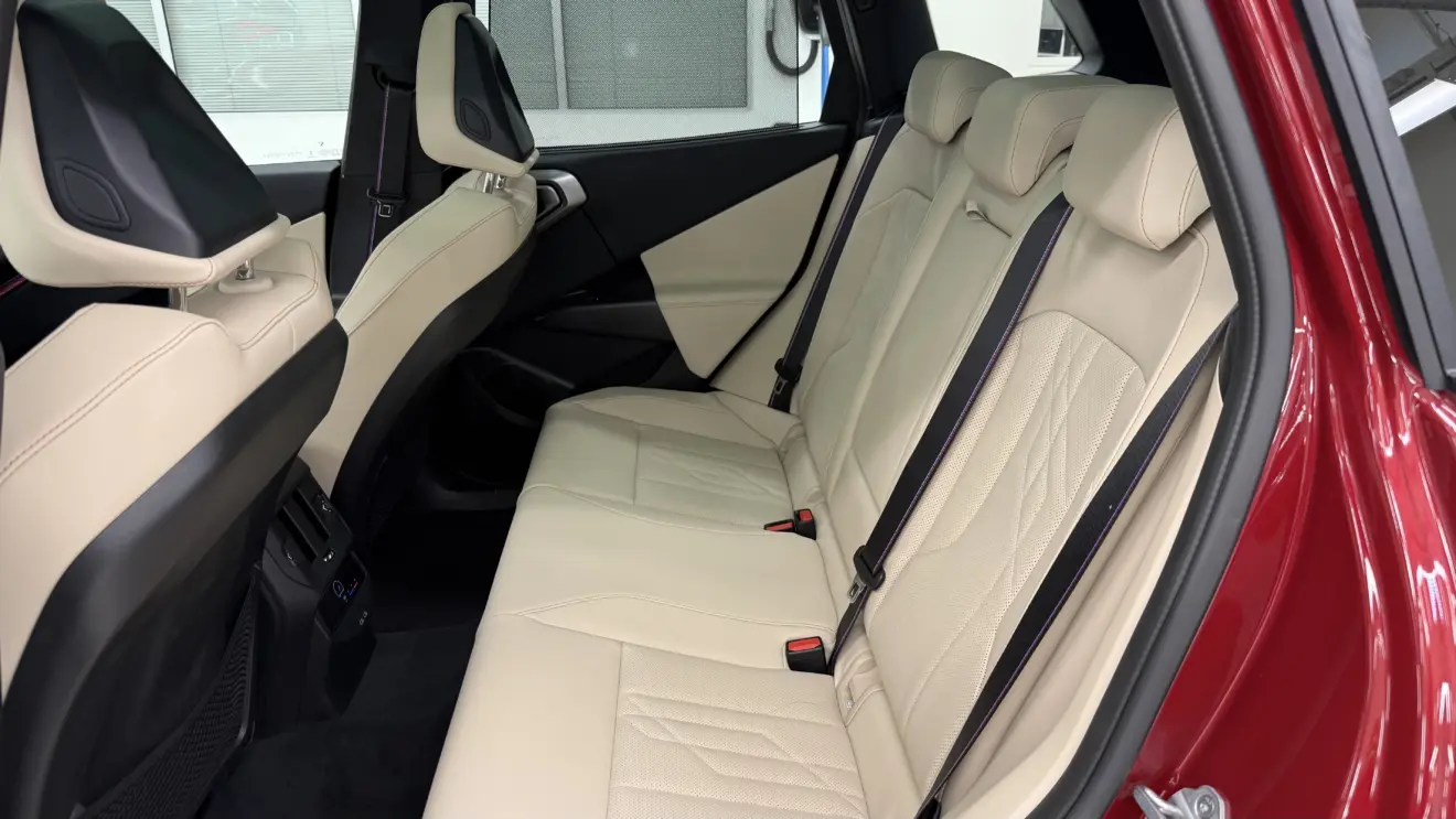 bancos traseiros do BMW X3 30 xDrive M Sport