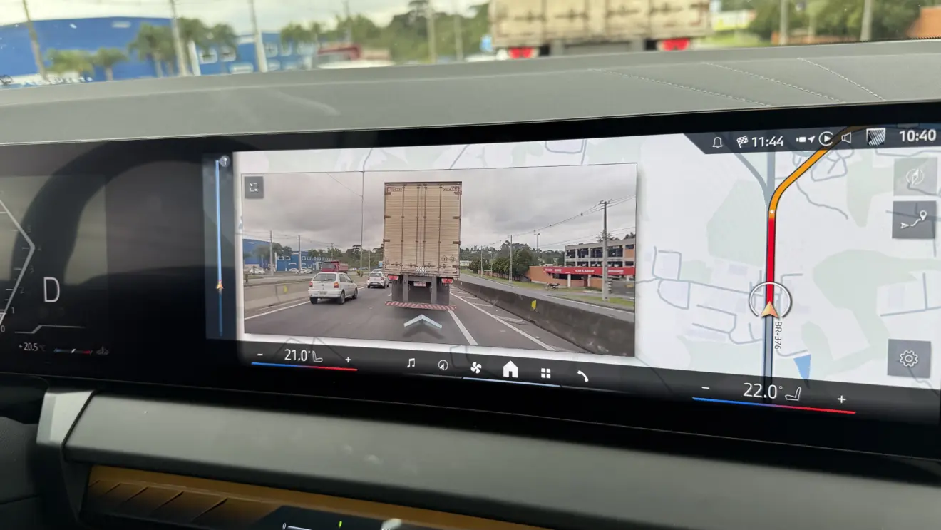 câmera de realidade aumentada do BMW X3 30 xDrive M Sport