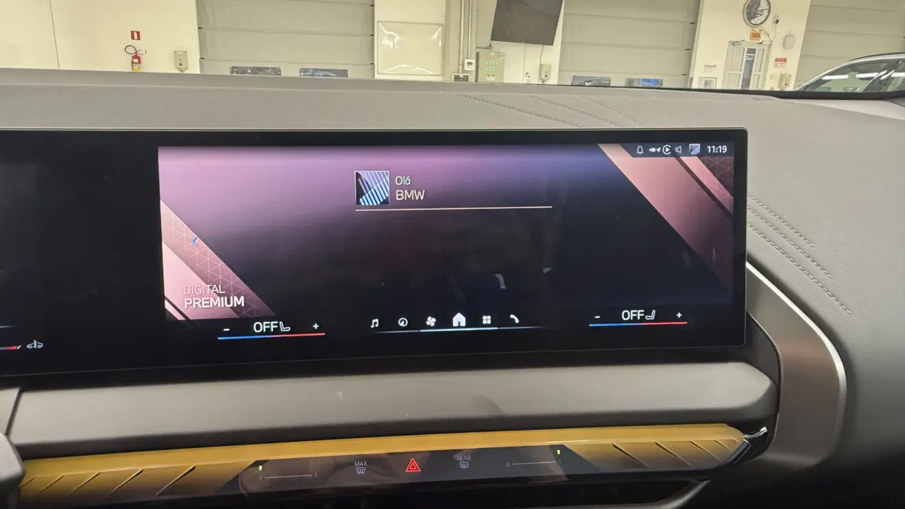 Central multimídia do BMW X3 30 xDrive M Sport