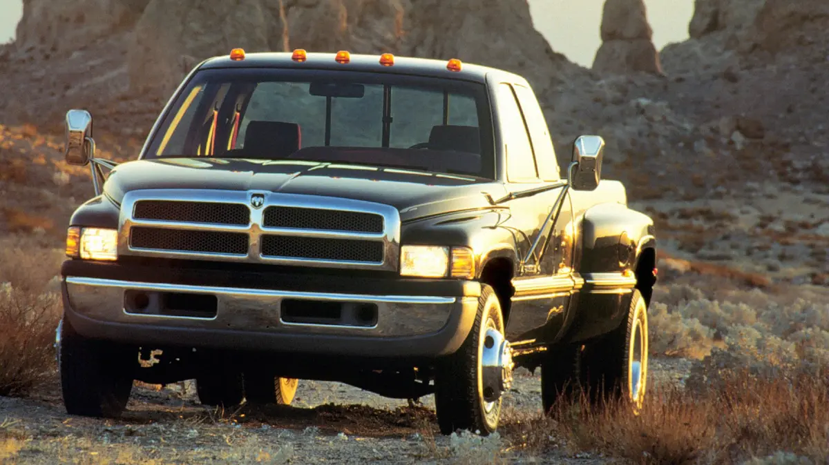 Dodge Ram Club Cab 3500 [divulgação]