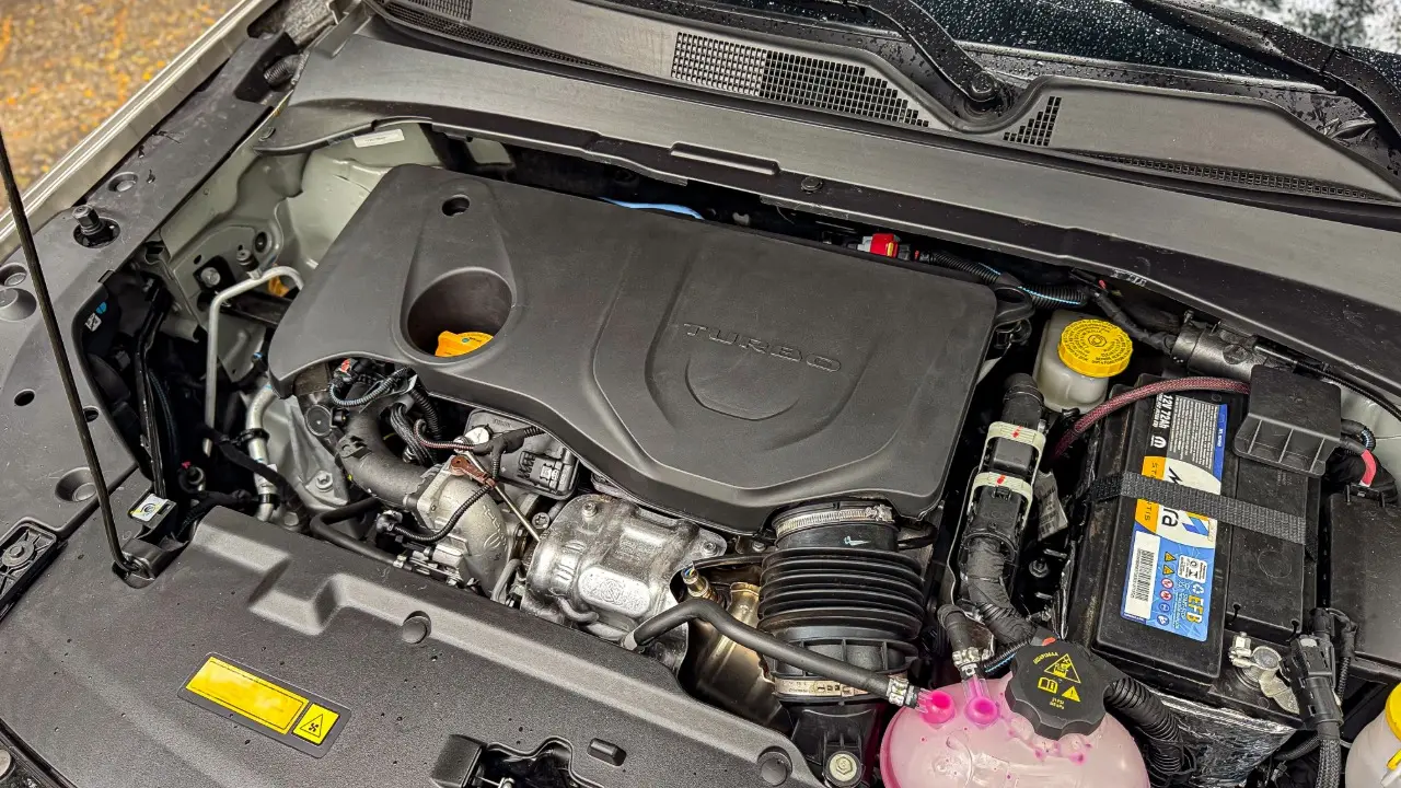 Jeep Commander Limited motorização 1.3 turbo flex avaliação