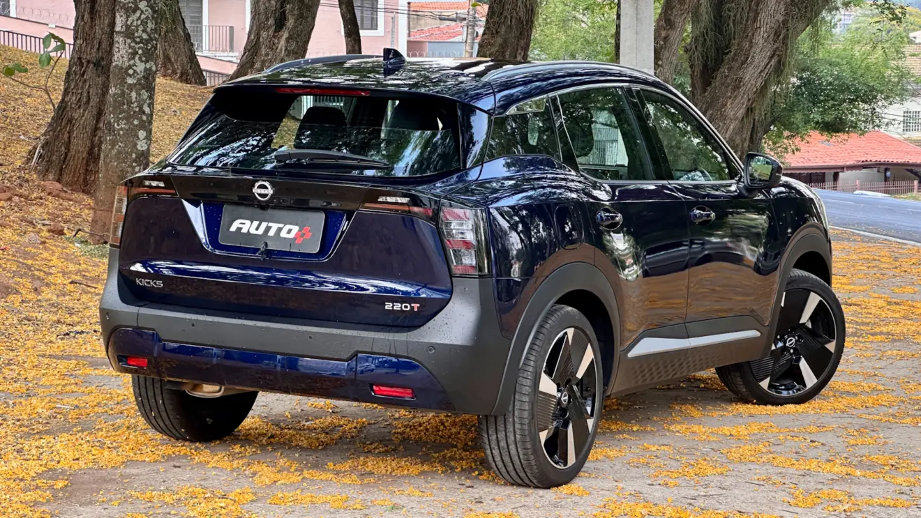 Nissan Kicks Exclusive [Auto+ / João Brigato]