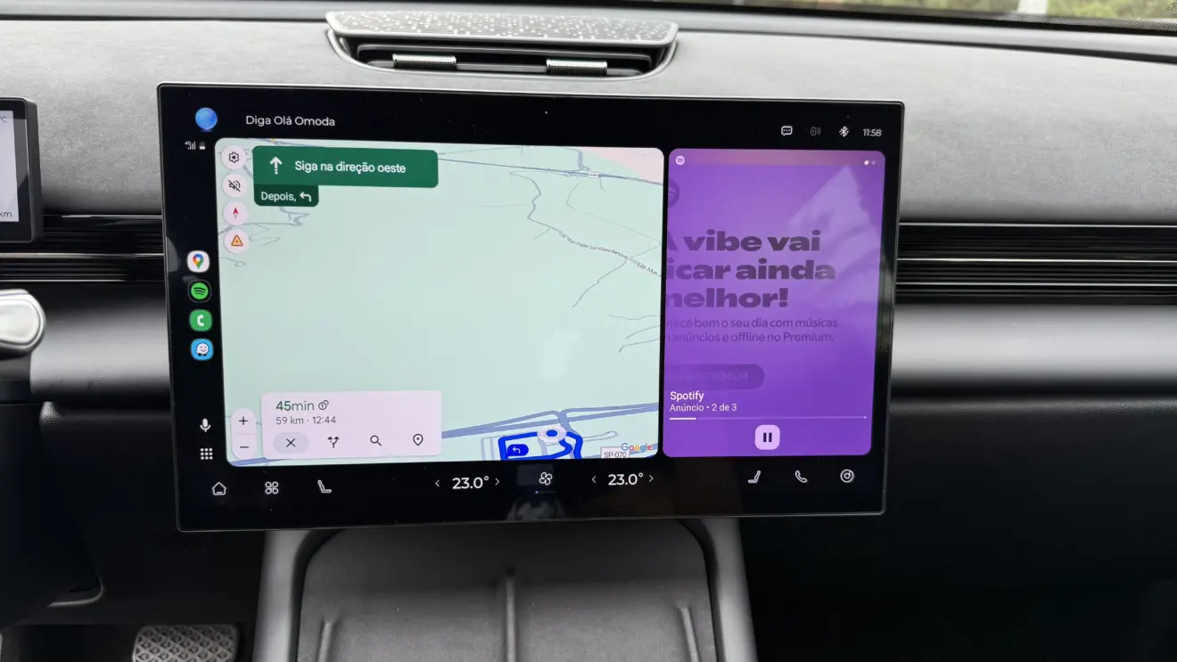 Central multimídia ligada do Omoda 7 PHEV