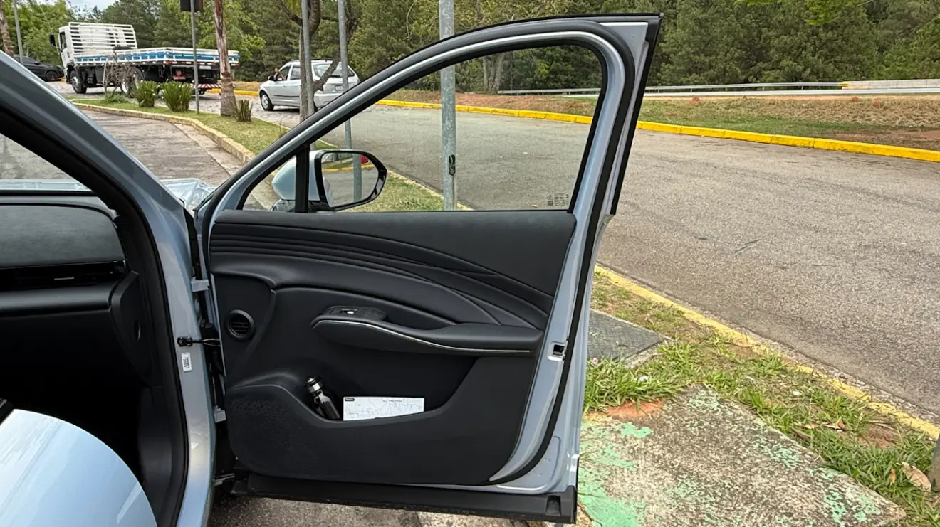 Porta dianteira do Omoda 7 PHEV