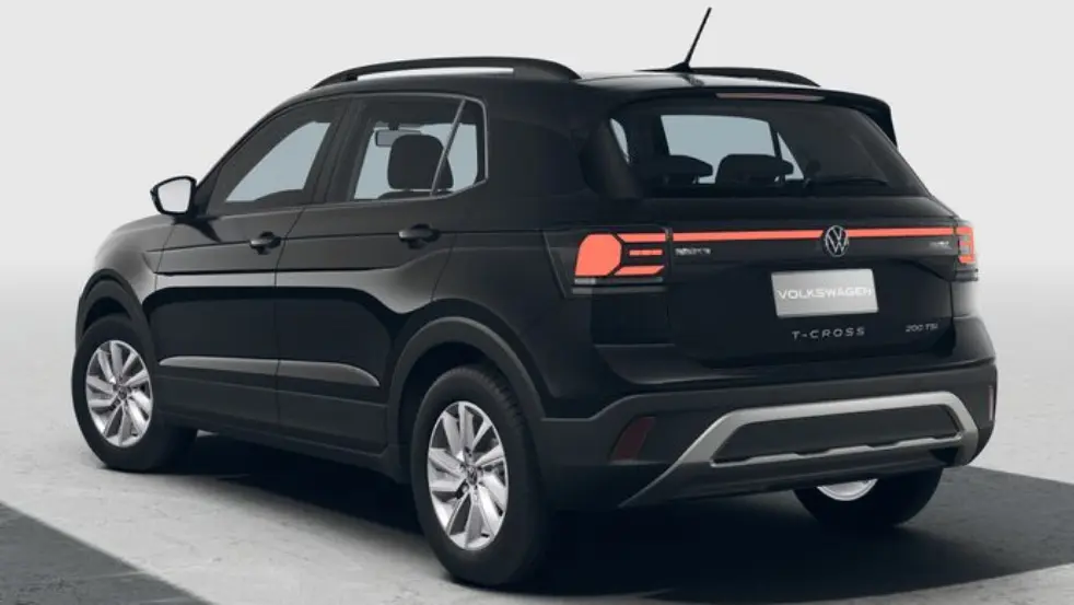 Volkswagen T-Cross Sem Nome 2026 preto visto de trás e com lanternas acesas