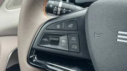 BYD Song Pro GS 2026 interior para avaliação piloto automático adaptativo ADAS