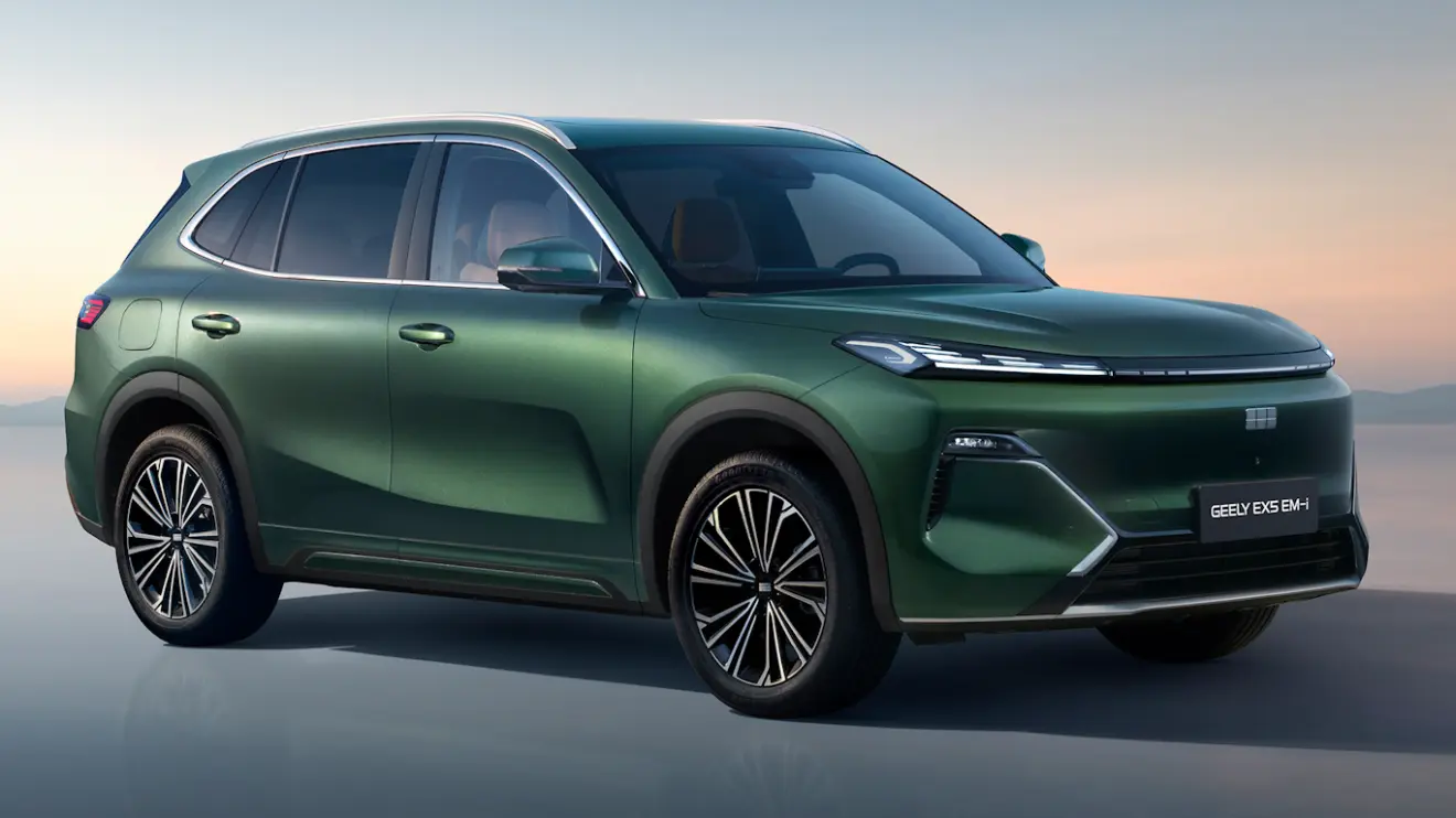 Geely EX5 EM-i verde visto de lado