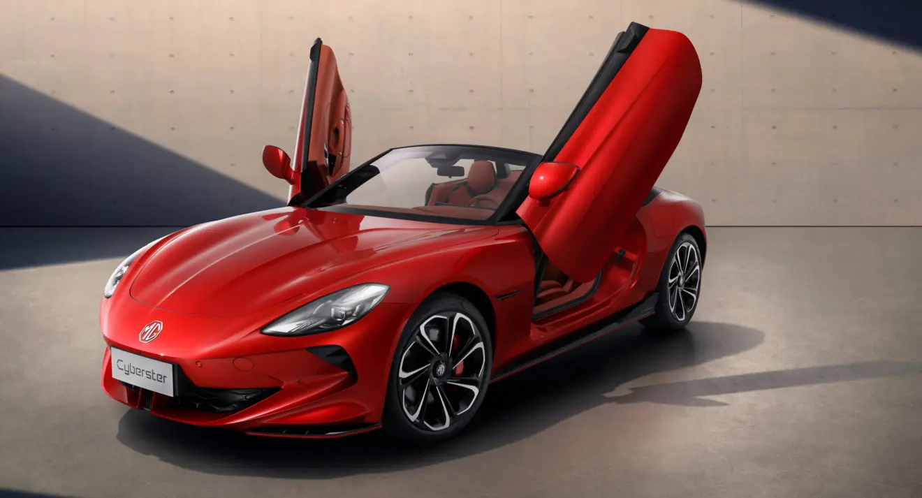 MG Cyberster vermelho para de frente com as portas abertas