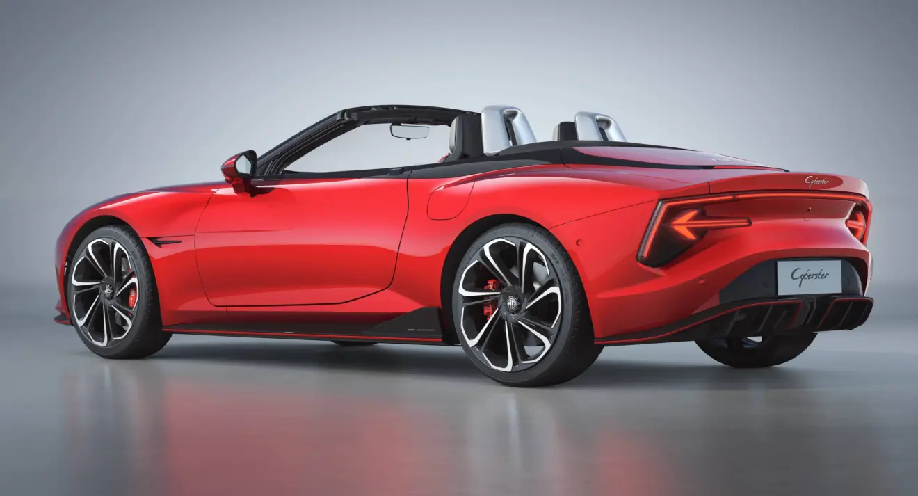MG Cyberster vermelho parado de traseira