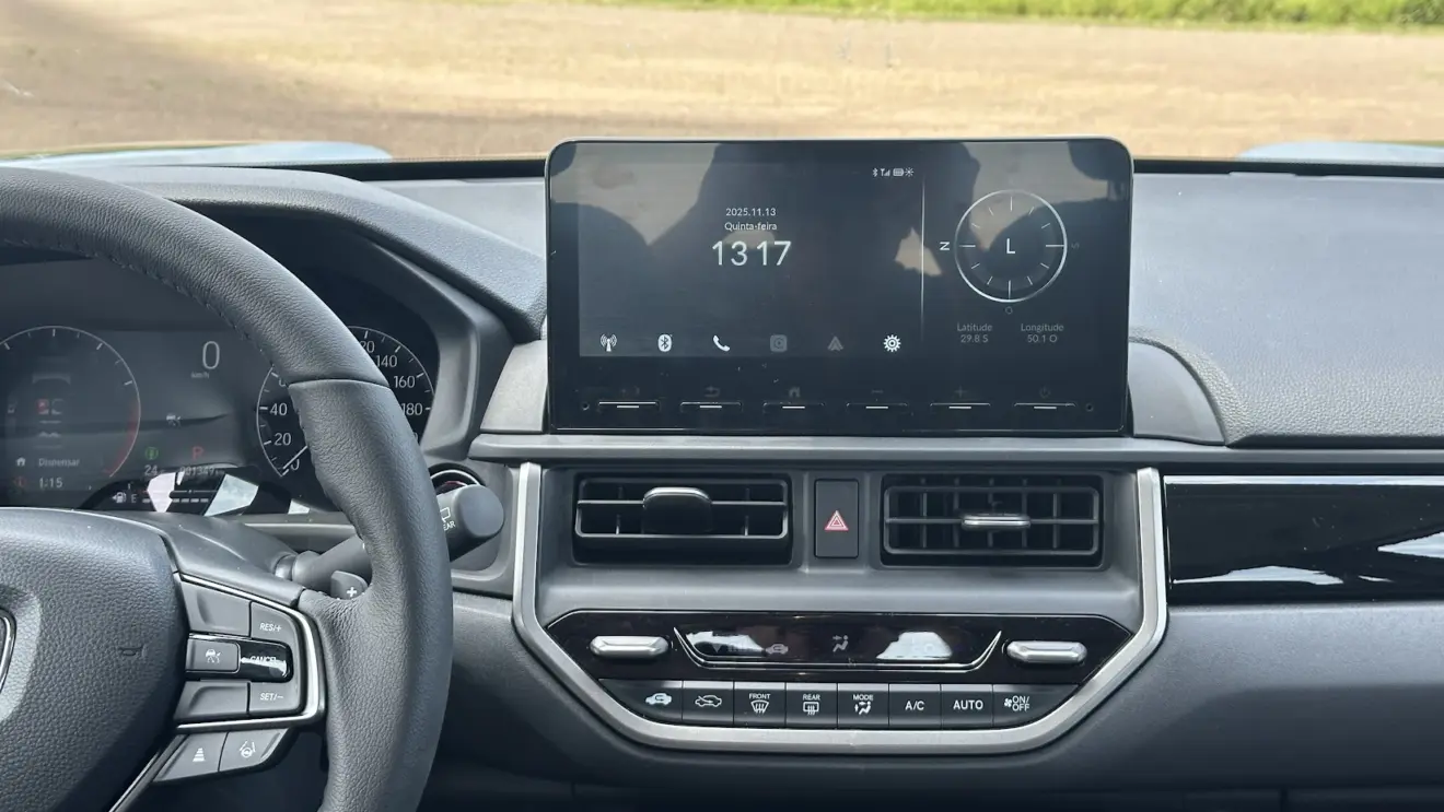 Multimídia de dez polegadas do novo Honda WR-V EXL