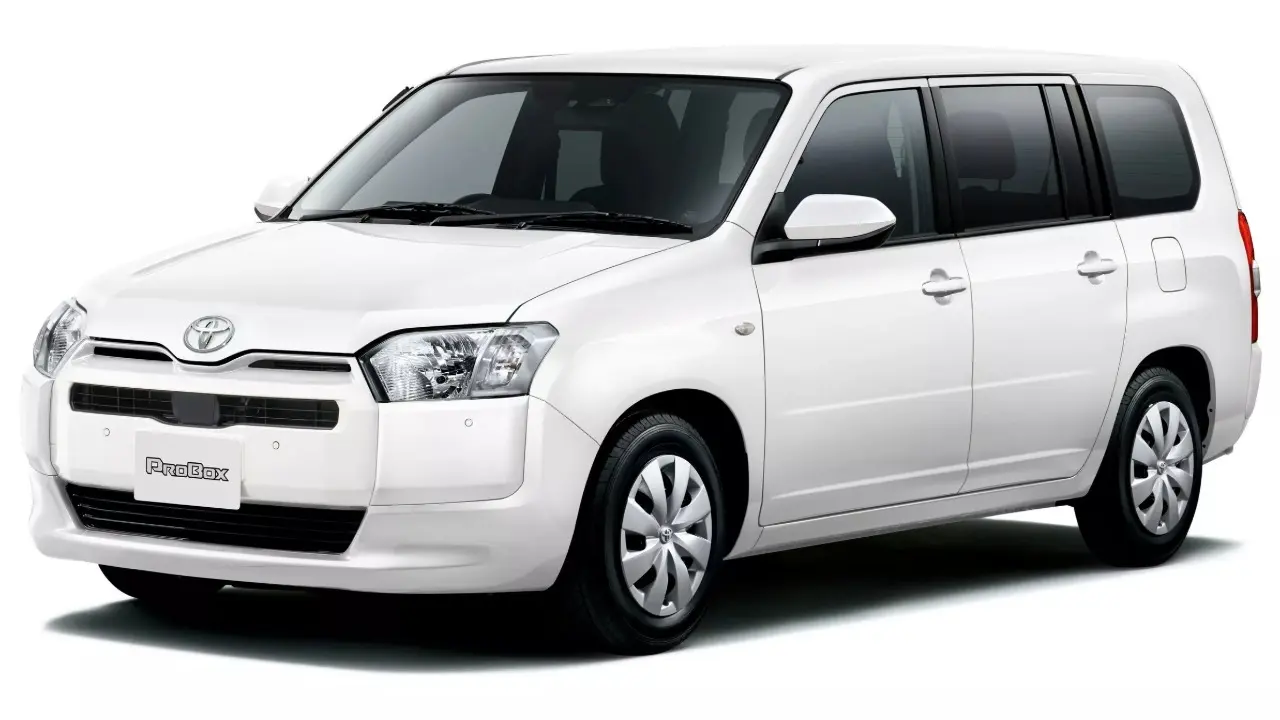 Toyota Probox , van da Toyota no Japào, com peças de Corolla e motor de Yaris