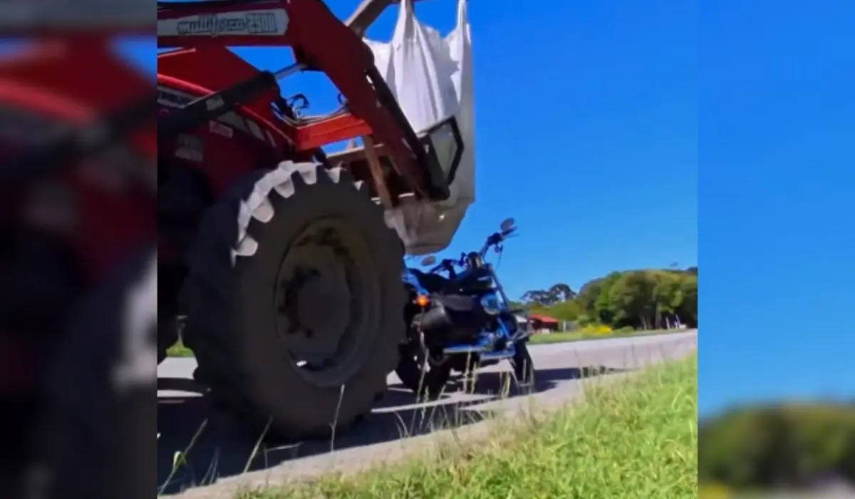 trator e moto envolvidos em acidente na BR-282