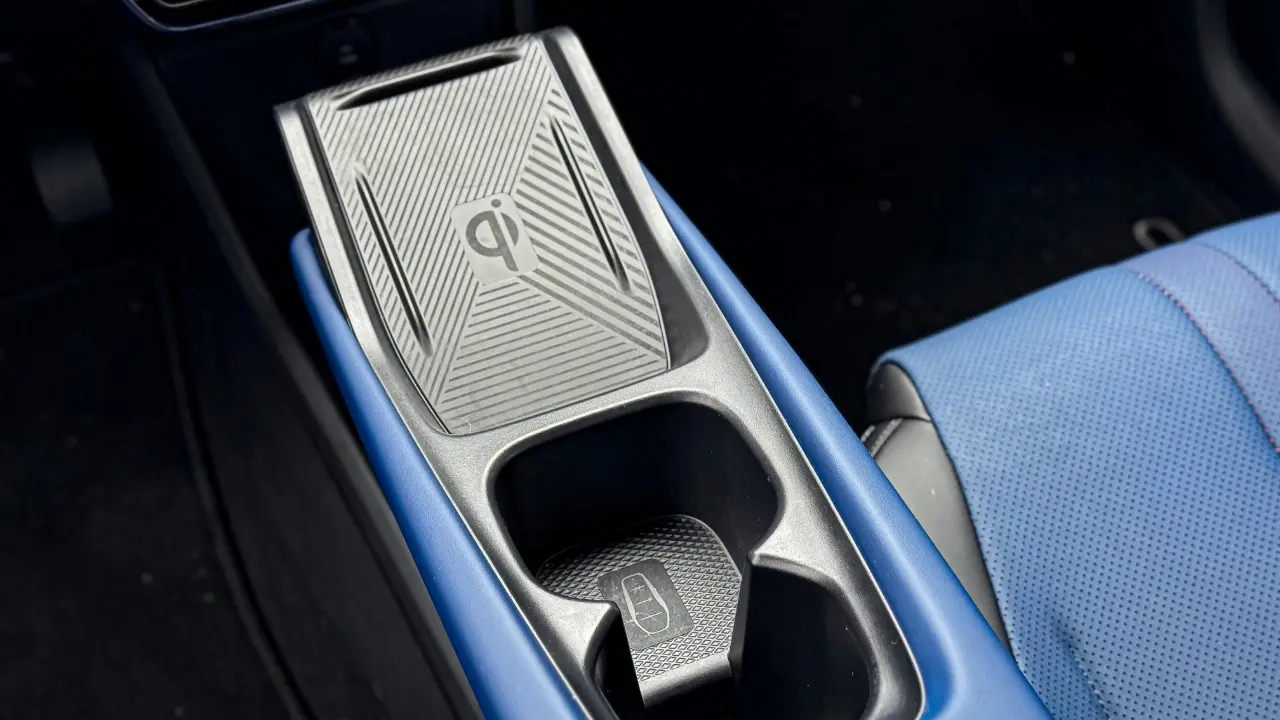 Interior BYD Dolphin Mini GS 2026 avaliação