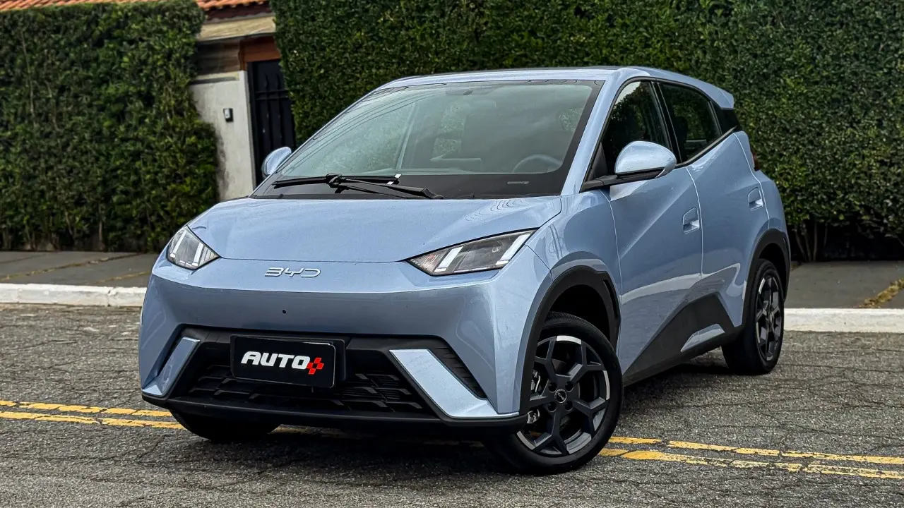 BYD Dolphin Mini GS 2026 azul estático