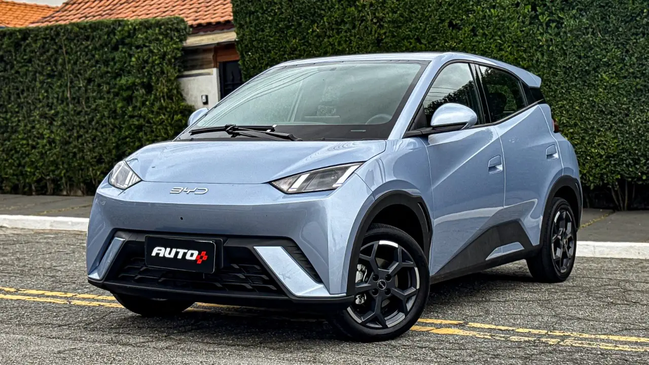 BYD Dolphin Mini GS 2026 azul estático