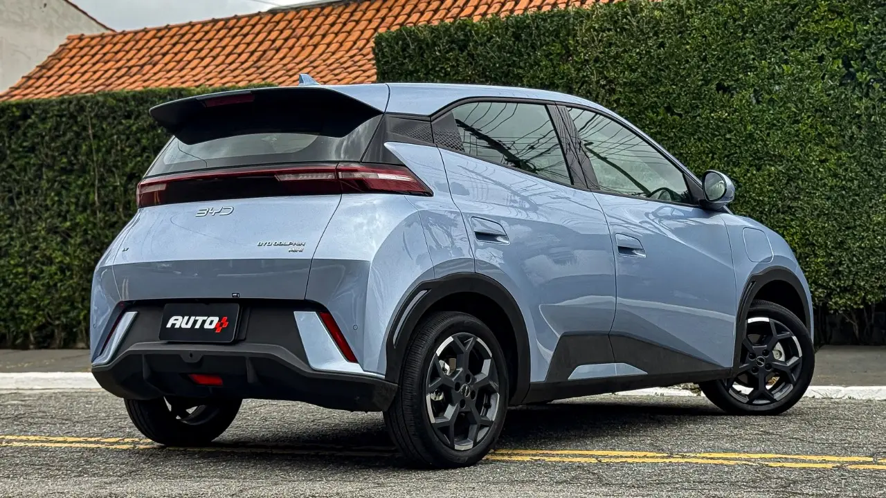 BYD Dolphin Mini GS 2026 azul estático