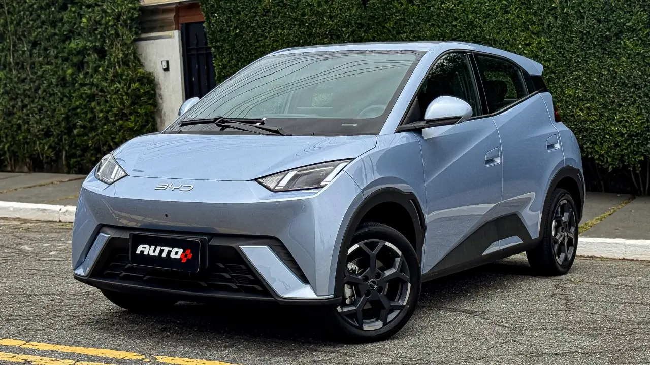 BYD Dolphin Mini GS 2026 azul estático