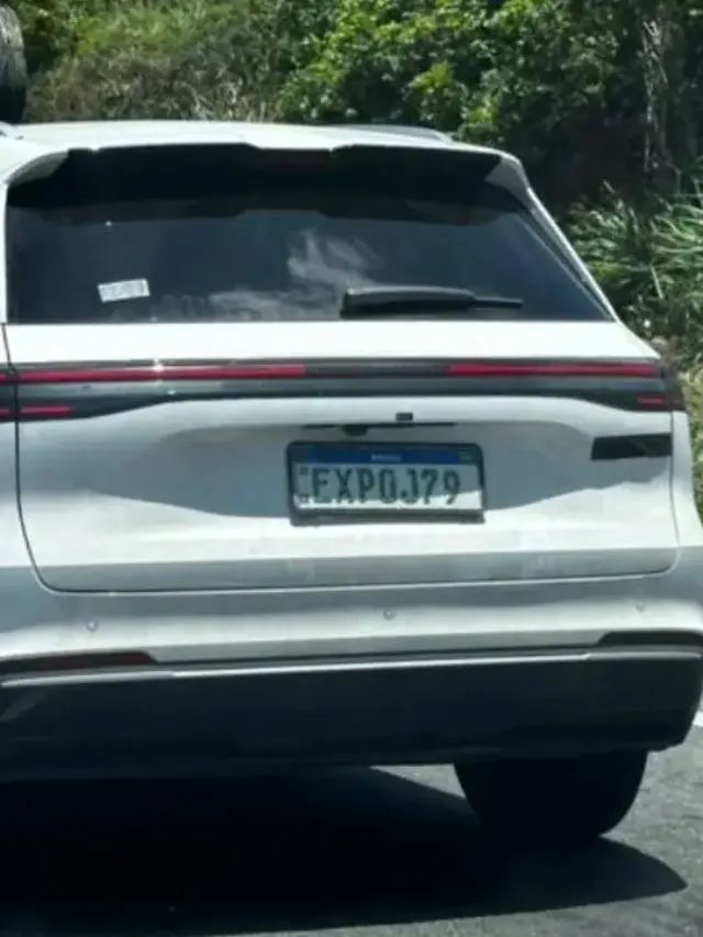 Geely Starship 7 flagra sem camuflagem Brasil rodando