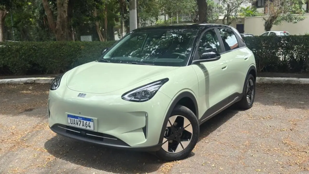 Geely EX2 estático para impressões