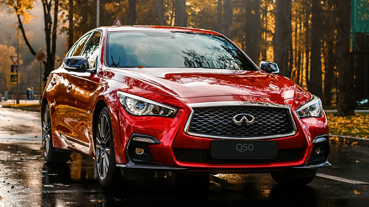 Infiniti Q50 [divulgação]