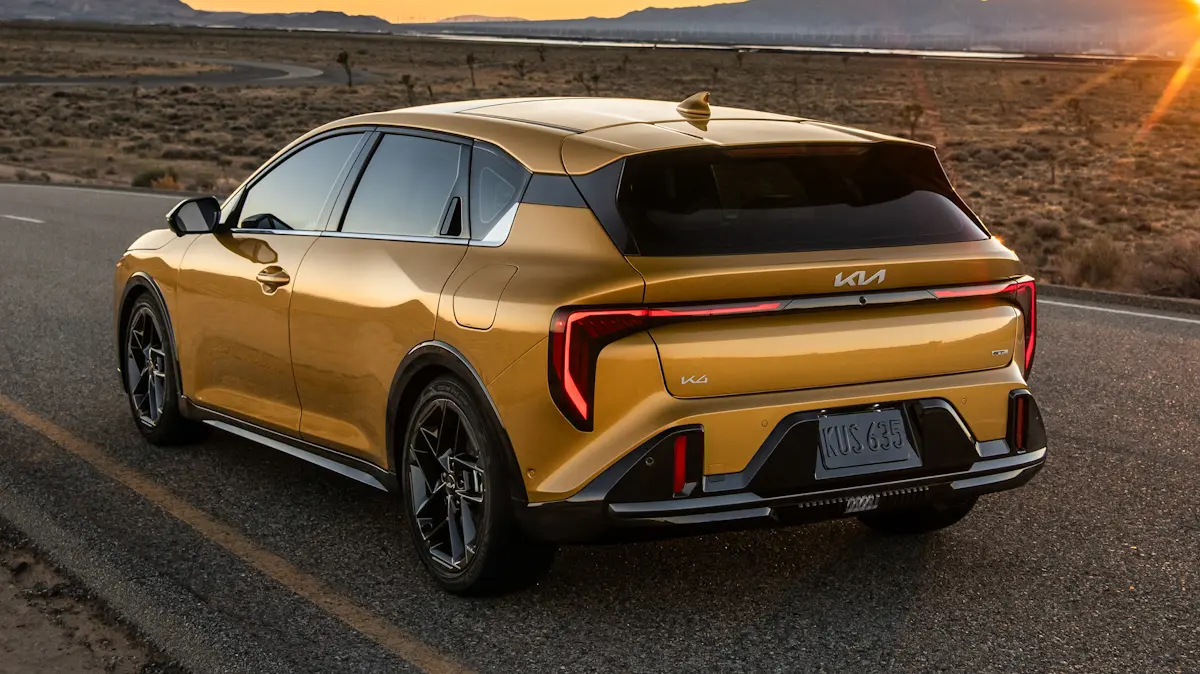 Kia K4 GT [divulgação]