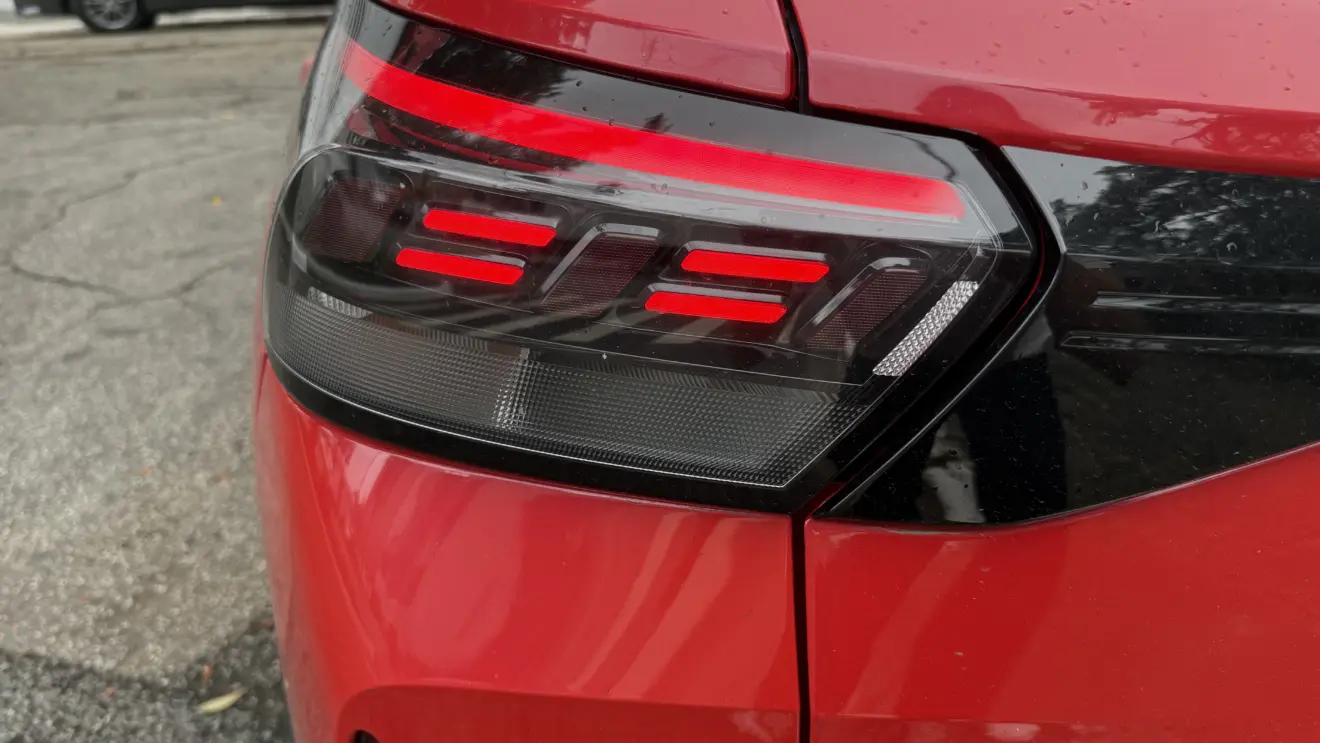 Lanterna acesa do Volkswagen Tera Comfort