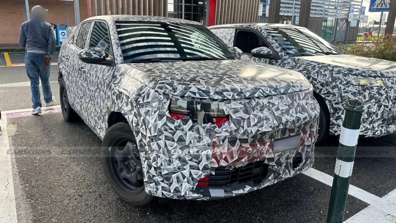 Fiat Fastback de nova geração flagrado na Europa
