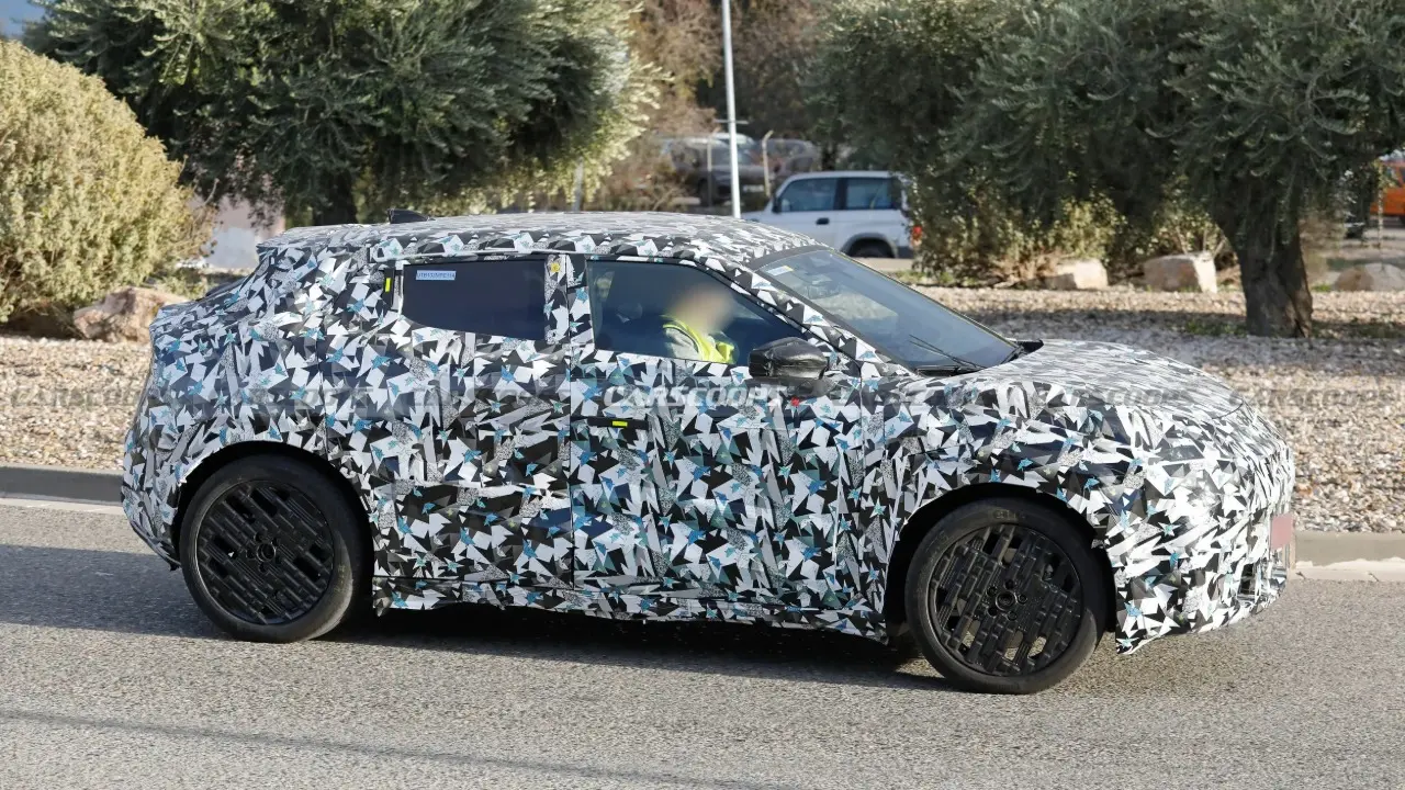 Nissan Juke de nova geração camuflado na Europa