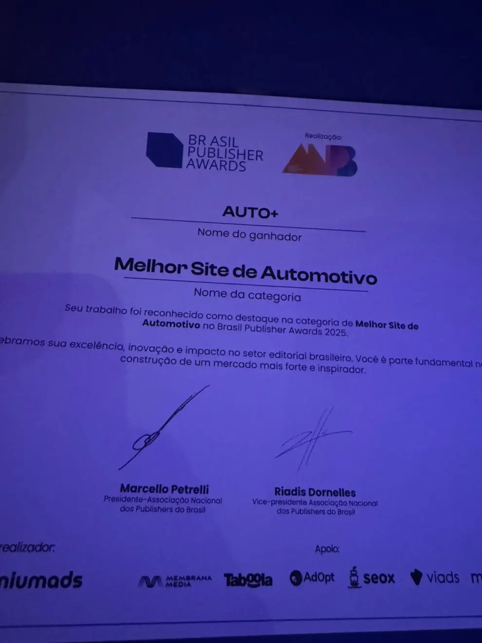 Auto+ recebe premiação Melhor Site Automotivo no Brasil Publisher Awards