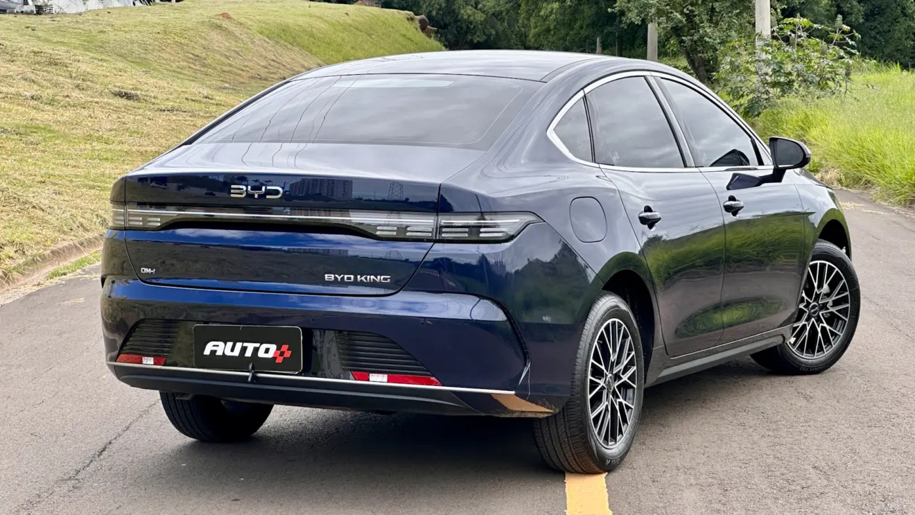 traseira bYD King GS 2026 azul