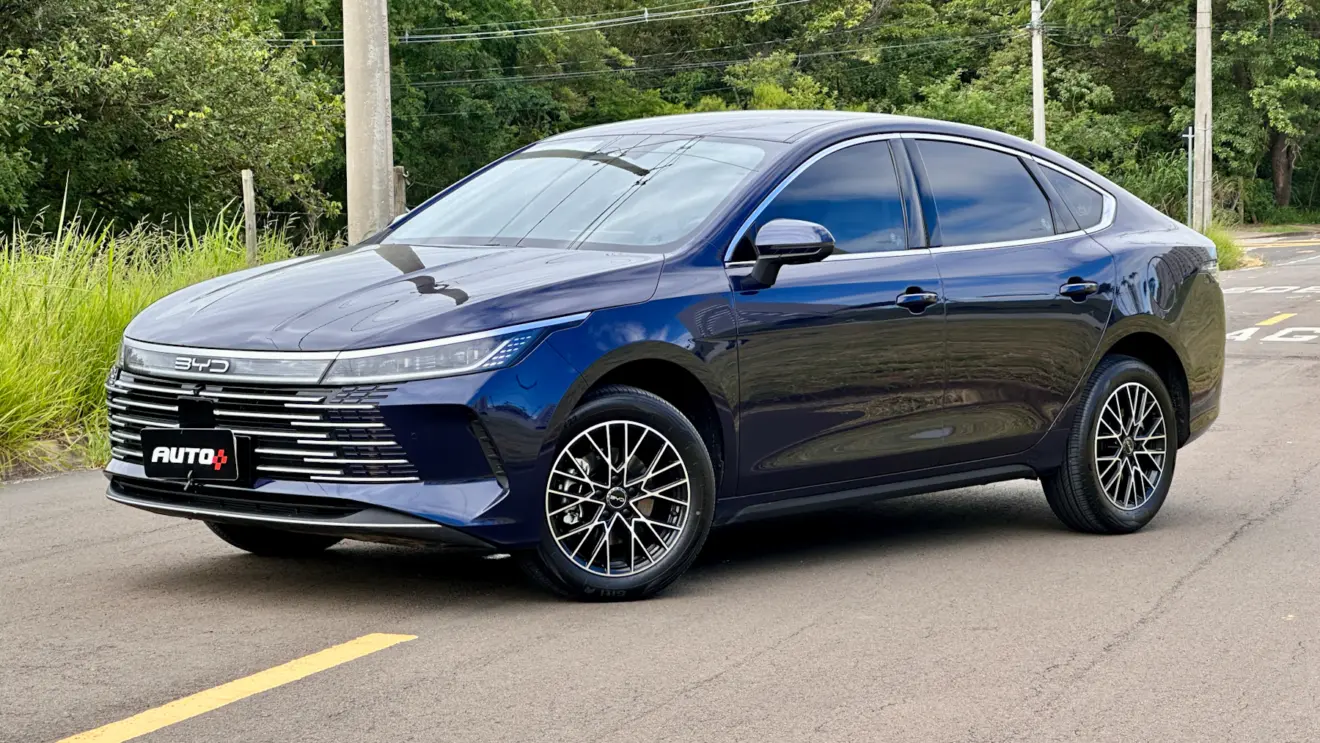 frente bYD King GS 2026 azul