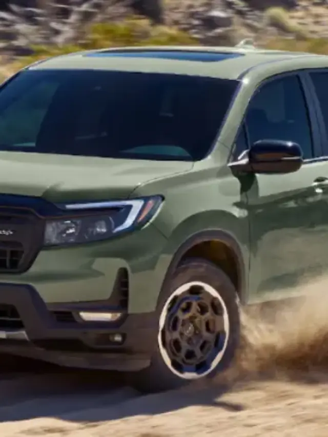 Honda Ridgeline TrailSport verde vista de lado na terra
