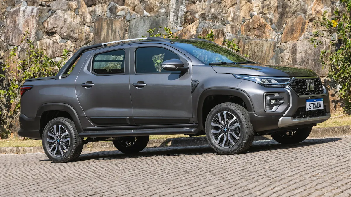 Fiat Strada [divulgação]