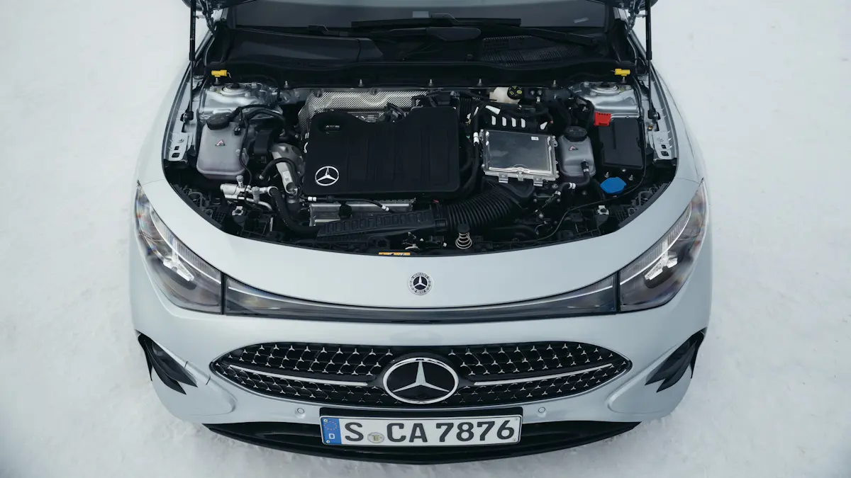 Mercedes-Benz CLA [divulgação]