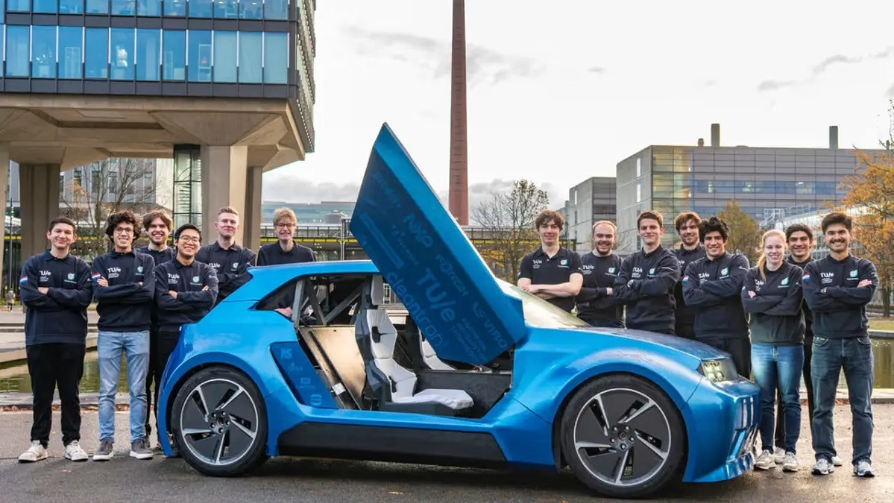 Aria azul, carro elétrico que pode der desmontado em casa, criado por estudantes holandeses