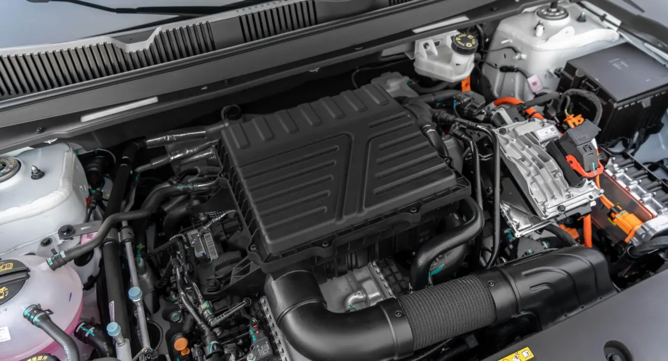 Motor 1.5 turbo com tecnologia híbrido do Jetour S06