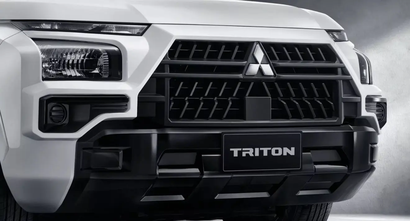 Grade dianteira da caminhonete Mitsubishi Triton Street
