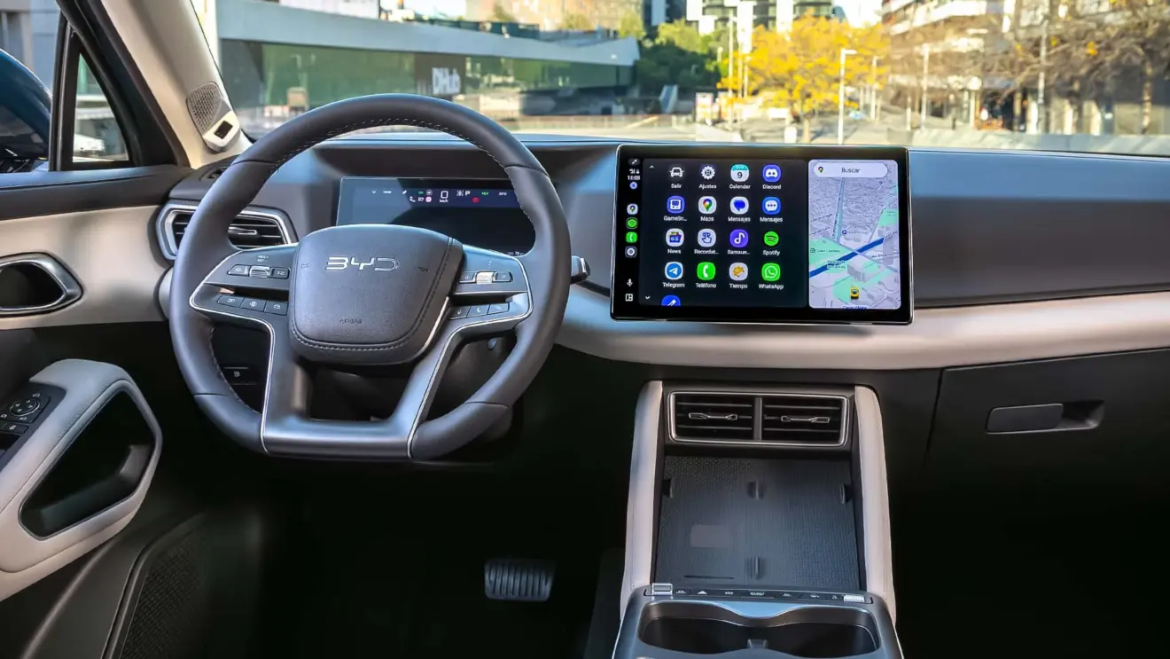 BYD Yuan Pro azul híbrido chamado de Atto 2 na Argentina