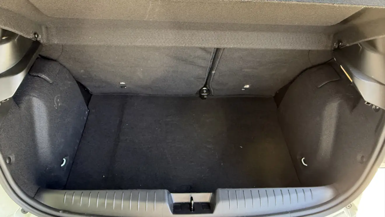 porta-malas do Fiat Pulse Impetus Hybrid