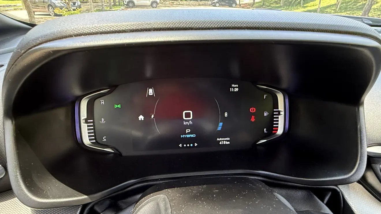 Painel de instrumentos ligado do Fiat Pulse Impetus Hybrid